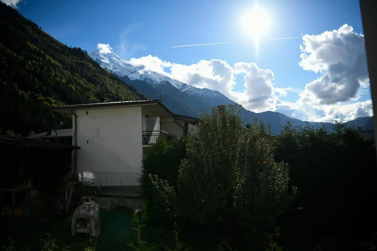 Coniferes Furnished Flat Apartment Chamonix France